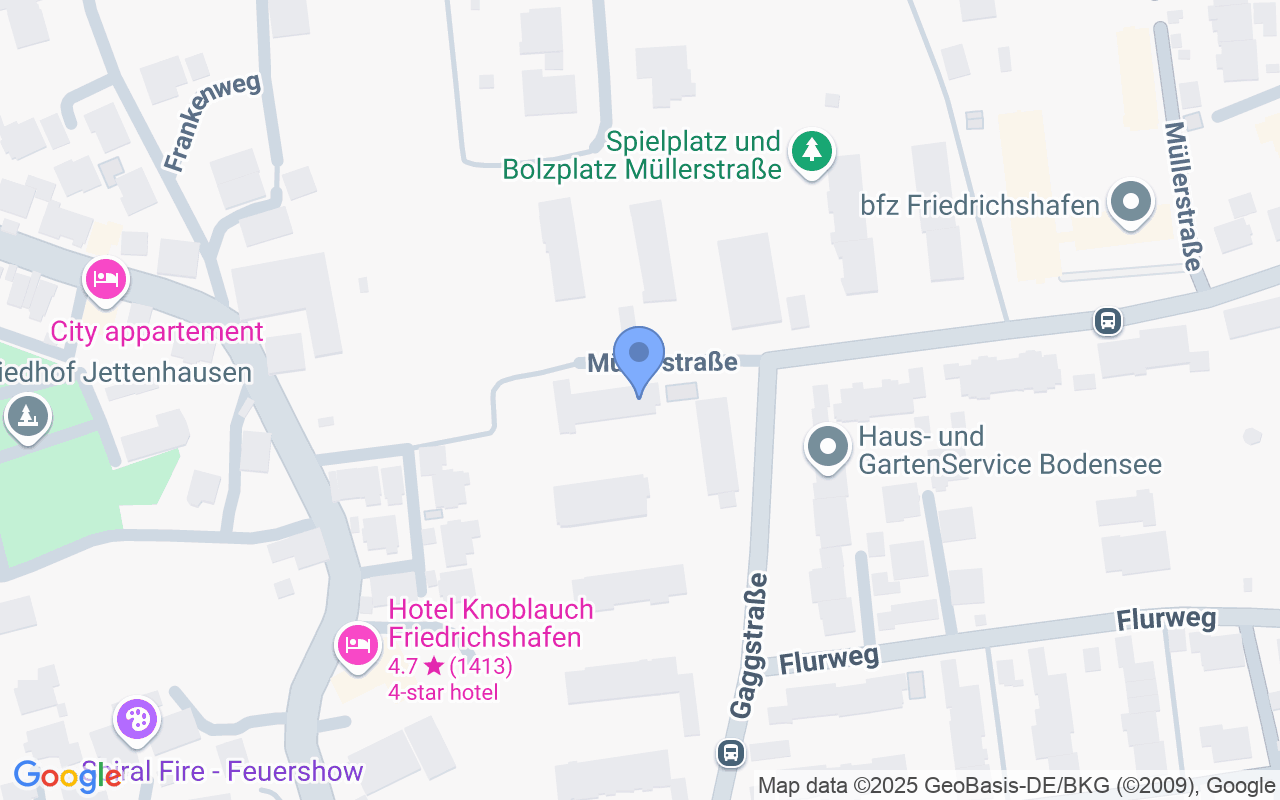 Ruhige kleine 2 Zimmerwohnung mit kleine Balkon, Garage optiona. ohne Maklergeb., frei ab 01.08.2025