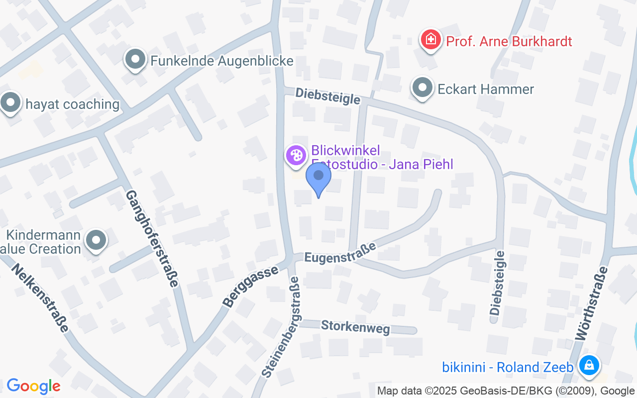 PROVISIONSFREI: Geräumiges Mehrfamilienhaus in Reutlingen mit 3 Wohneinheiten zu verkaufen