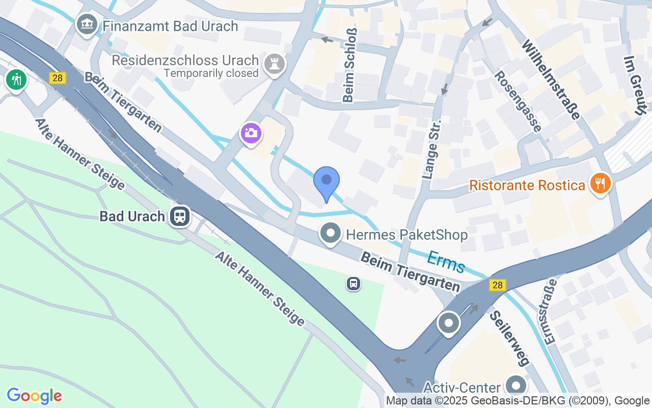 Stadtvilla im Dornröschenschlaf – Ihre grüne Ruheoase mitten in Bad Urach