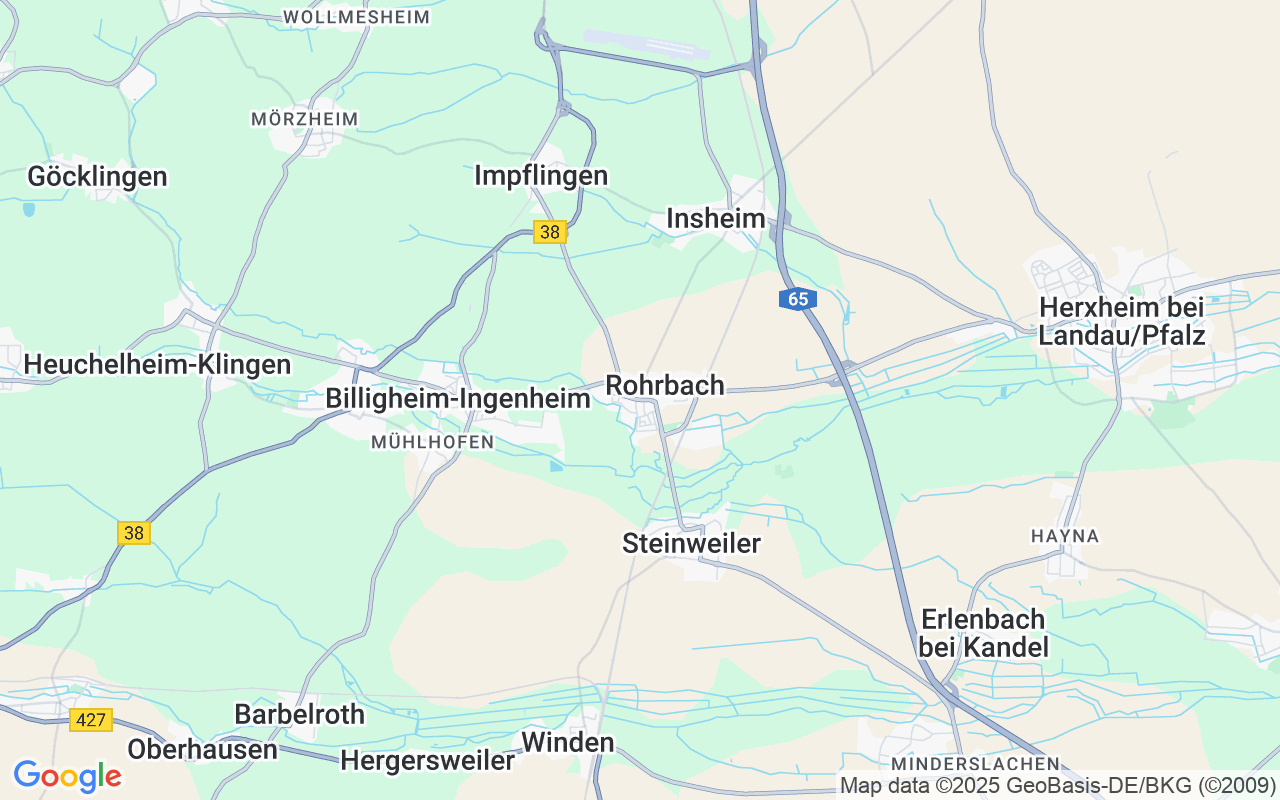 Gut angebundenes Einfamilienhaus mit anliegender Scheune, Bauplatz und vielen Nutzungsmöglichkeiten.