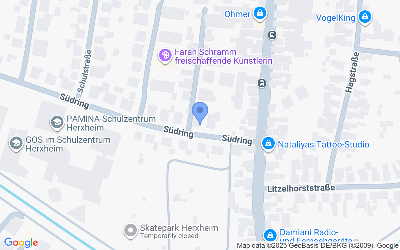 Vielseitig nutzbares Zwei-Familienhaus in zentraler Lage