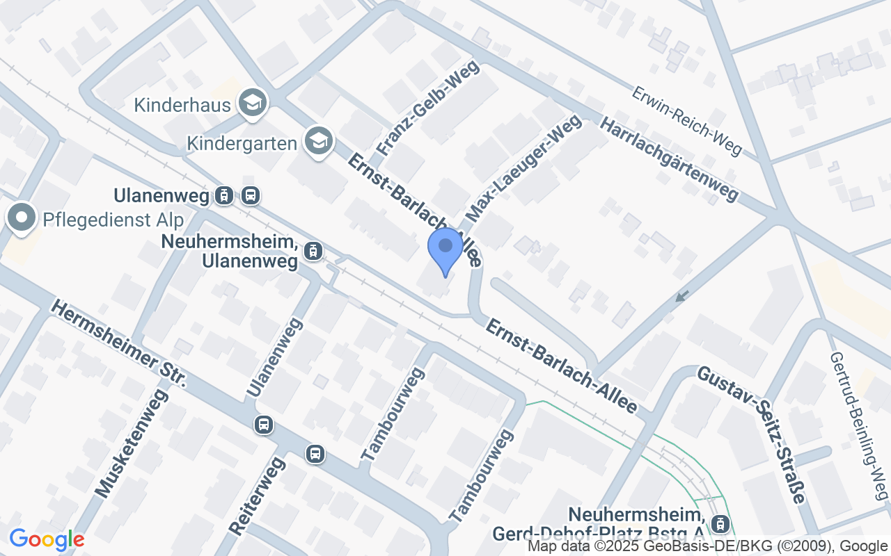 Attraktive 4-ZKB-Wohnung mit traumhaftem Garten und TG-Stellplatz  + Provisionsfrei