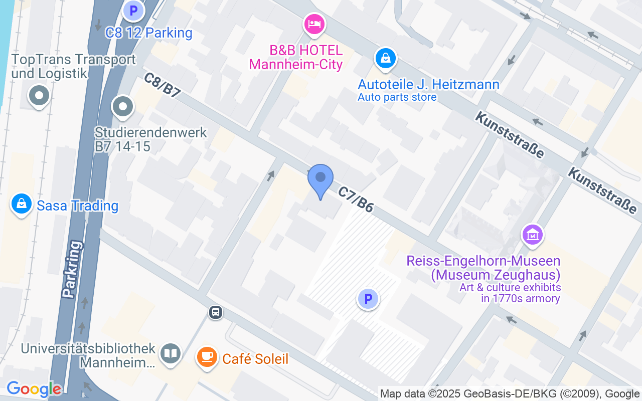 Geschmackvolle 4-Zimmer-Wohnung mit Einbauküche und sonnigem Balkon