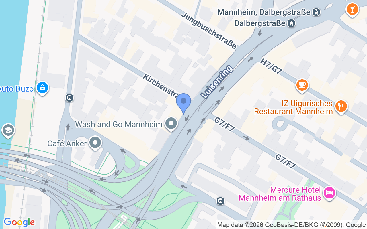 Toplage: sanierte 2-Zimmer-Wohnung in den Mannheimer Quadraten!