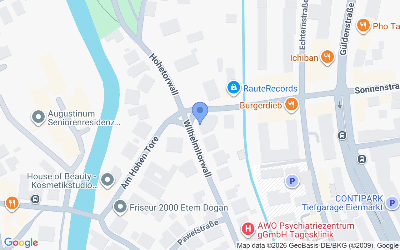 Provisionsfrei: Großzügige Maisonette-Wohnung mit Dachterrasse in Walllage