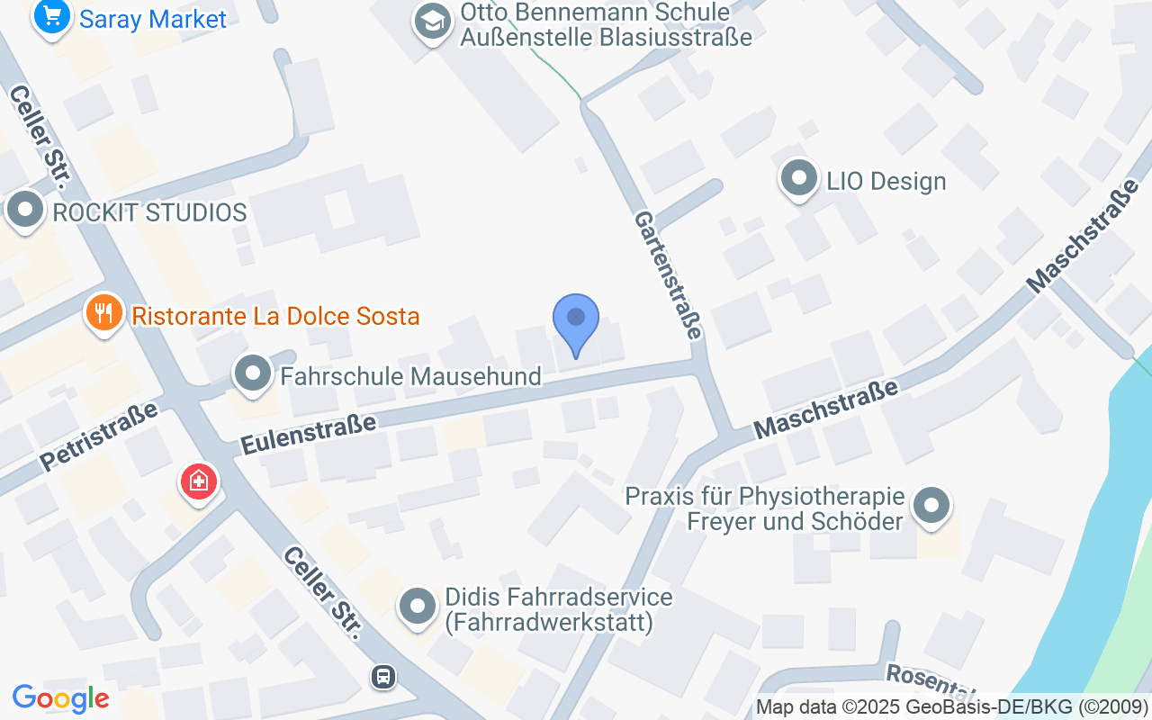 Charmante, zentralgelegene Altbauwohnung in Braunschweig – Mit Garten und stilvollen Details