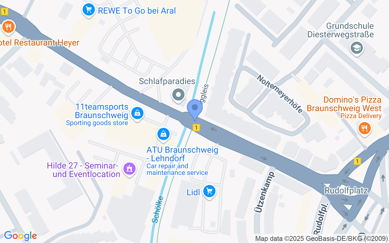 Altbaucharme in zentraler Wohnlage - 3 Zimmer, Küche, Bad - ideal zur Eigennutzung